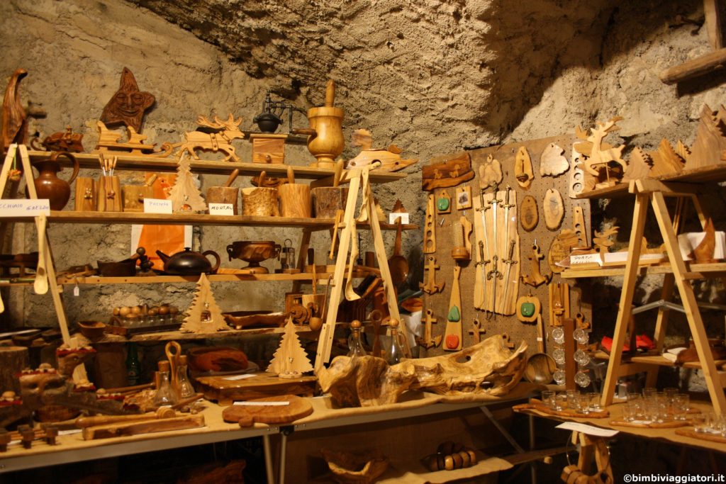 Mercatini di natale in Trentino weekend per famiglie:  Mercatino di Canale di Tenno