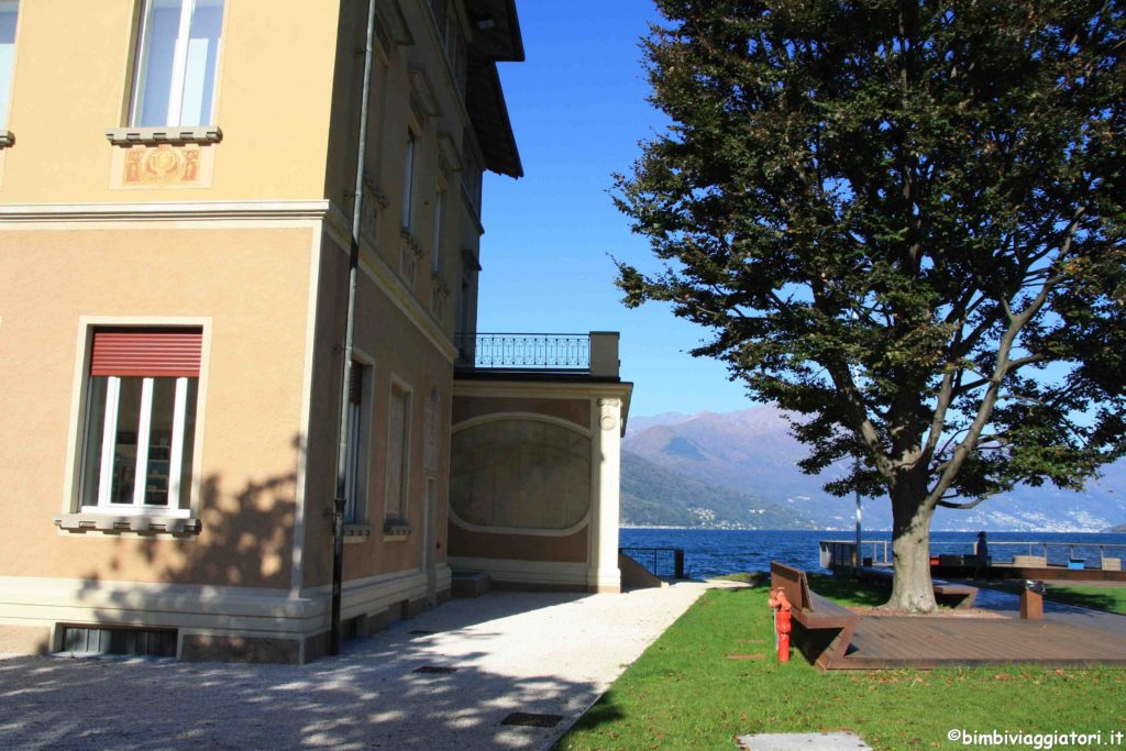 Vista lago da Palazzo Verbania