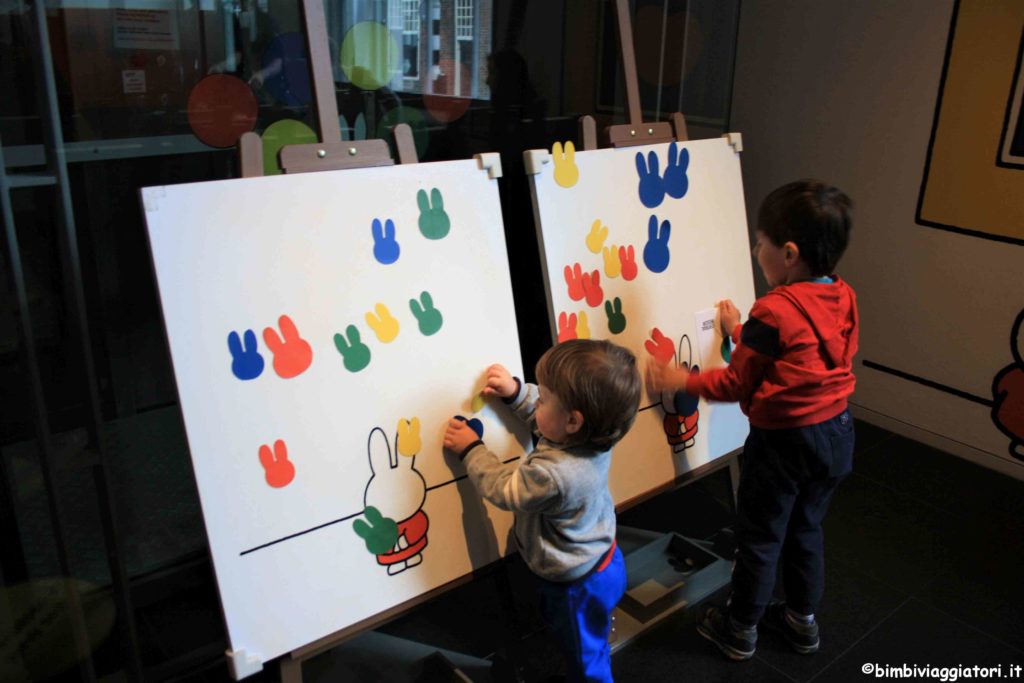 Casa di Miffy con i bambini