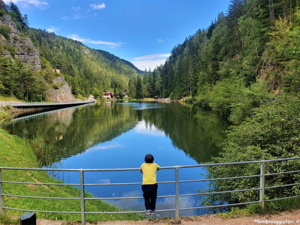 Lago Smeraldo a Fondo