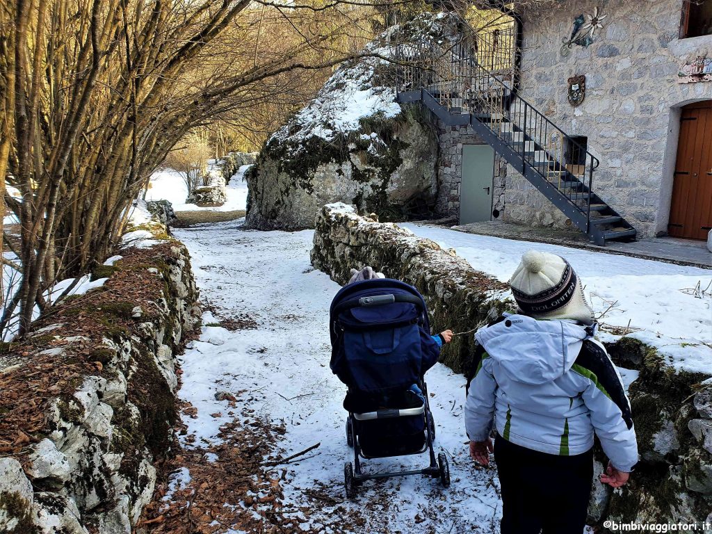 Sentiero piccoli camminatori